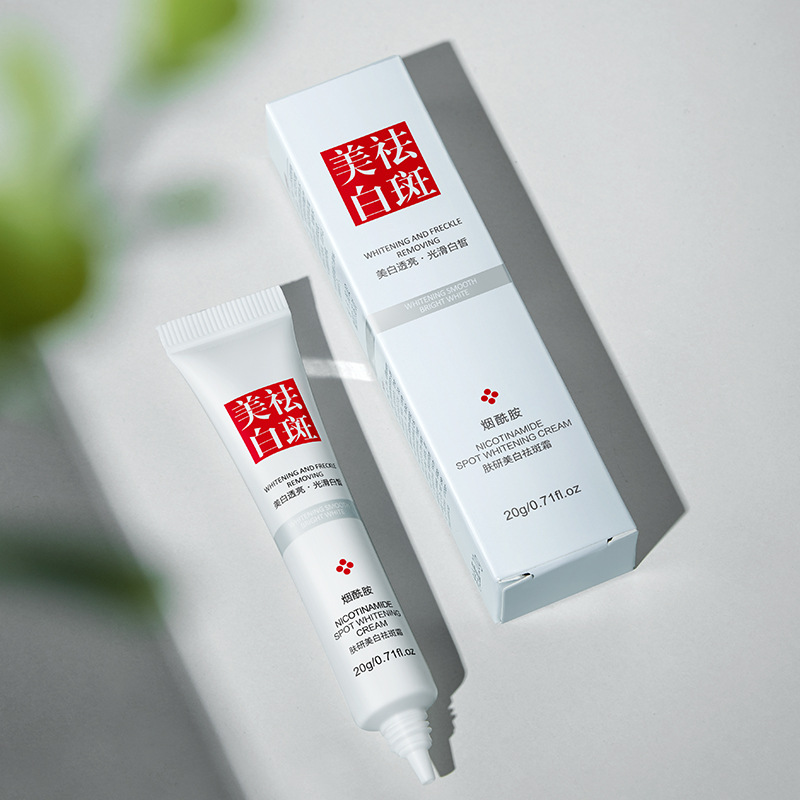Verblasst und verbessert Somme – Skincare Glow Bewertung und Preis